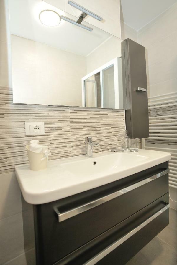 Amanti Due Apartments Werona Zewnętrze zdjęcie